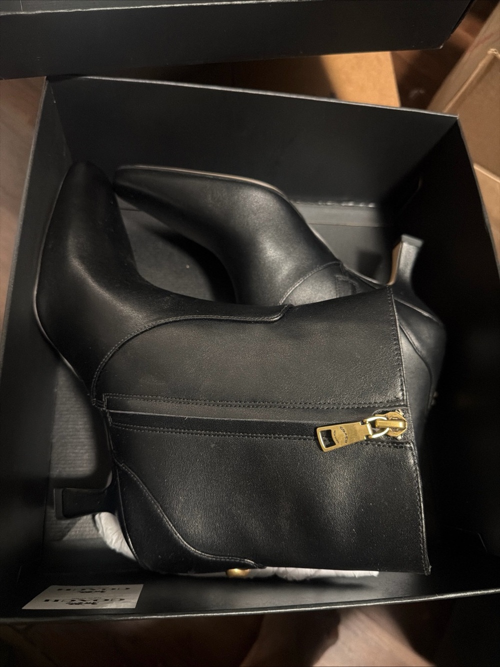 Coach Cbp25 boots women Sz 8 Black